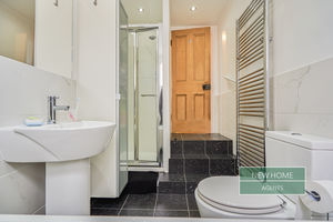 Photo 16- click for photo gallery